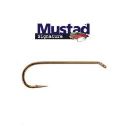 Mustad Signature R74-9672 Streamer Fly Hooks